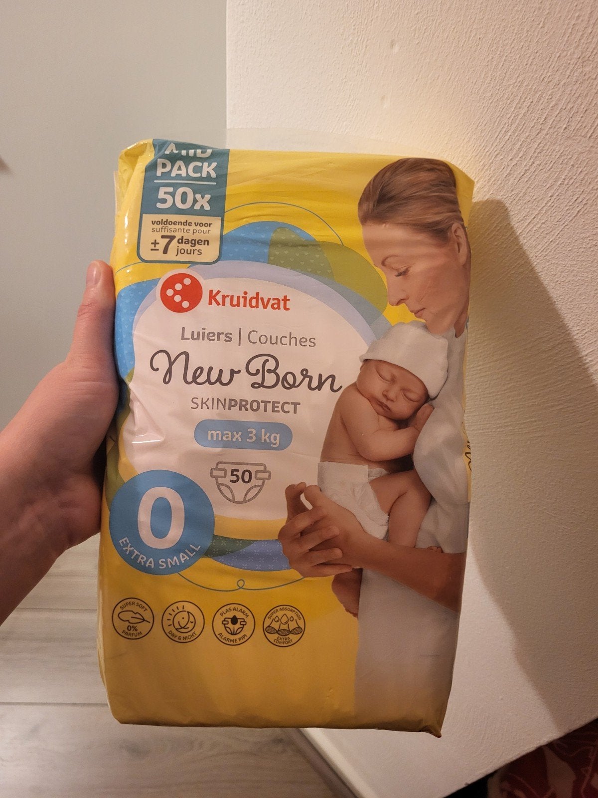Kruidvat New Born luiers maat 0 (Extra Small) - 50 stuks, Ophalen of Verzenden, Nieuw, Jongetje of Meisje