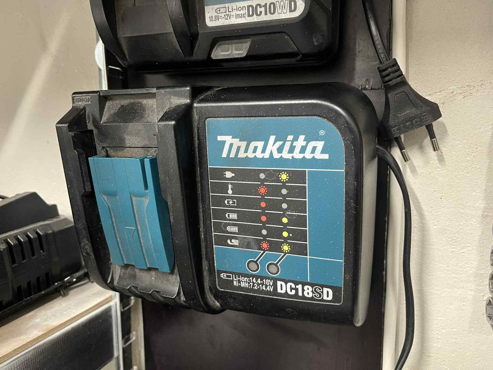Acculader Wandhouder – DC18SD / DC18RC, Ophalen of Verzenden, Nieuw
