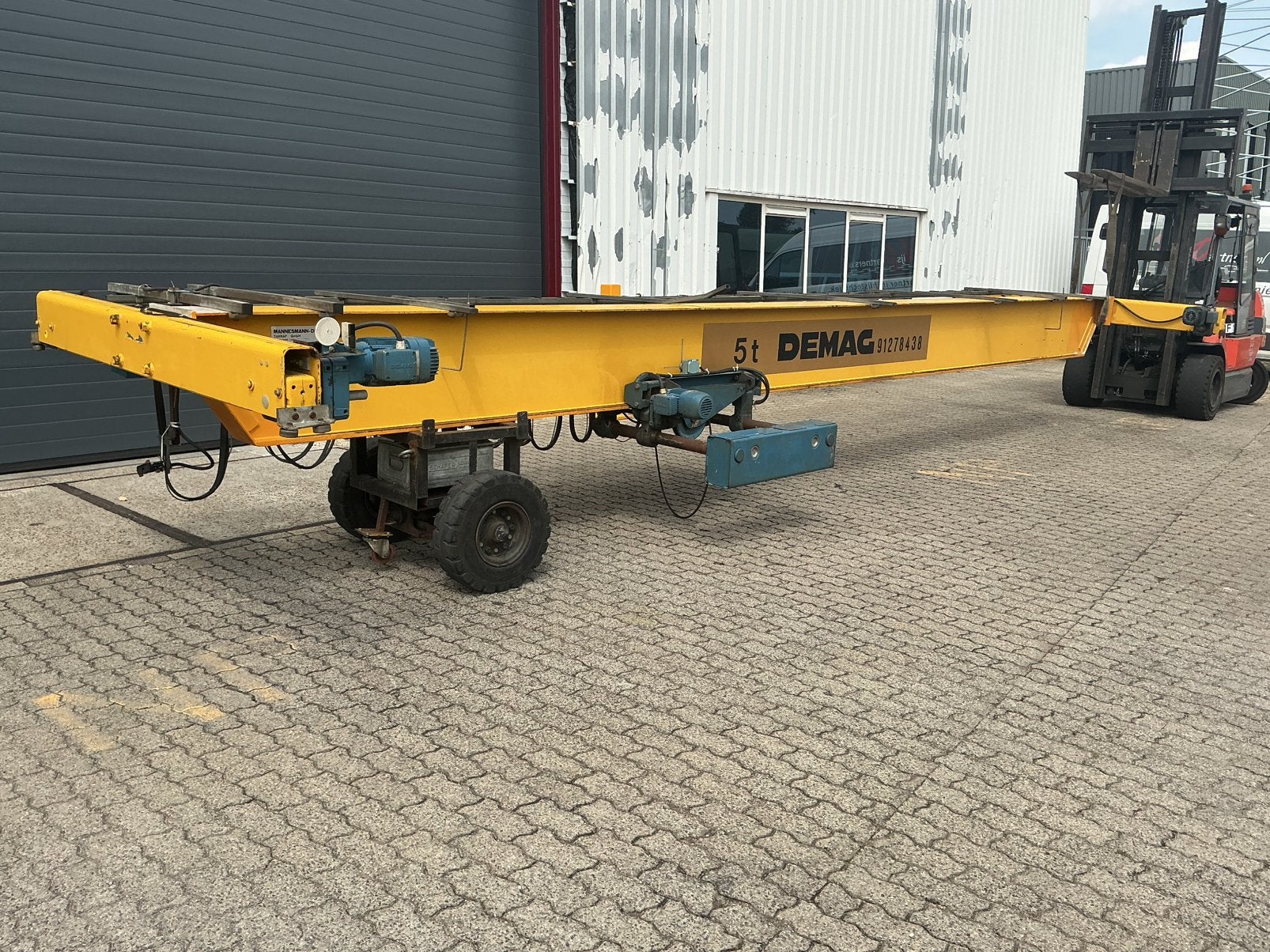 demag 5.000KG X 8,500mm bovenloop kraan, Ophalen, Gebruikt, Elektrisch