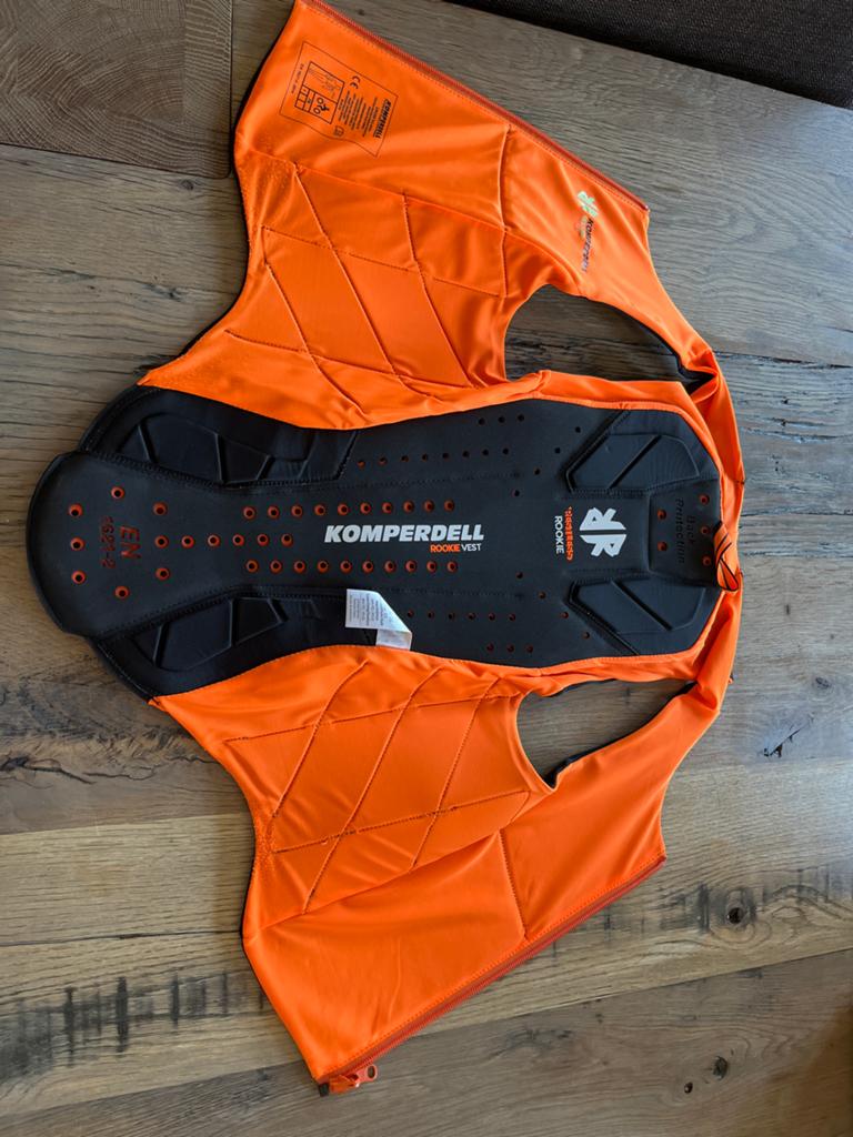 Komperdell Cross 6.0 Junior Back Protector Ski Vest, Sport en Fitness, Overige merken, 100 tot 140 cm, Ophalen of Verzenden, Zo goed als nieuw