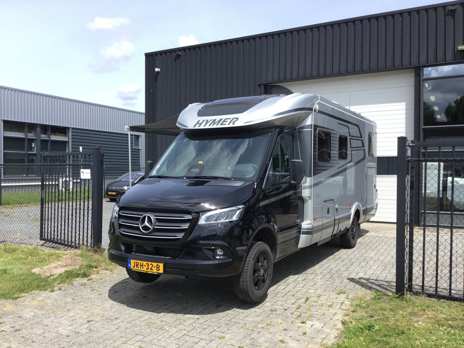 Hymer Eriba B-MC T 680 FACELIFT, Automaat, Bedrijf, Diesel, Luifel
