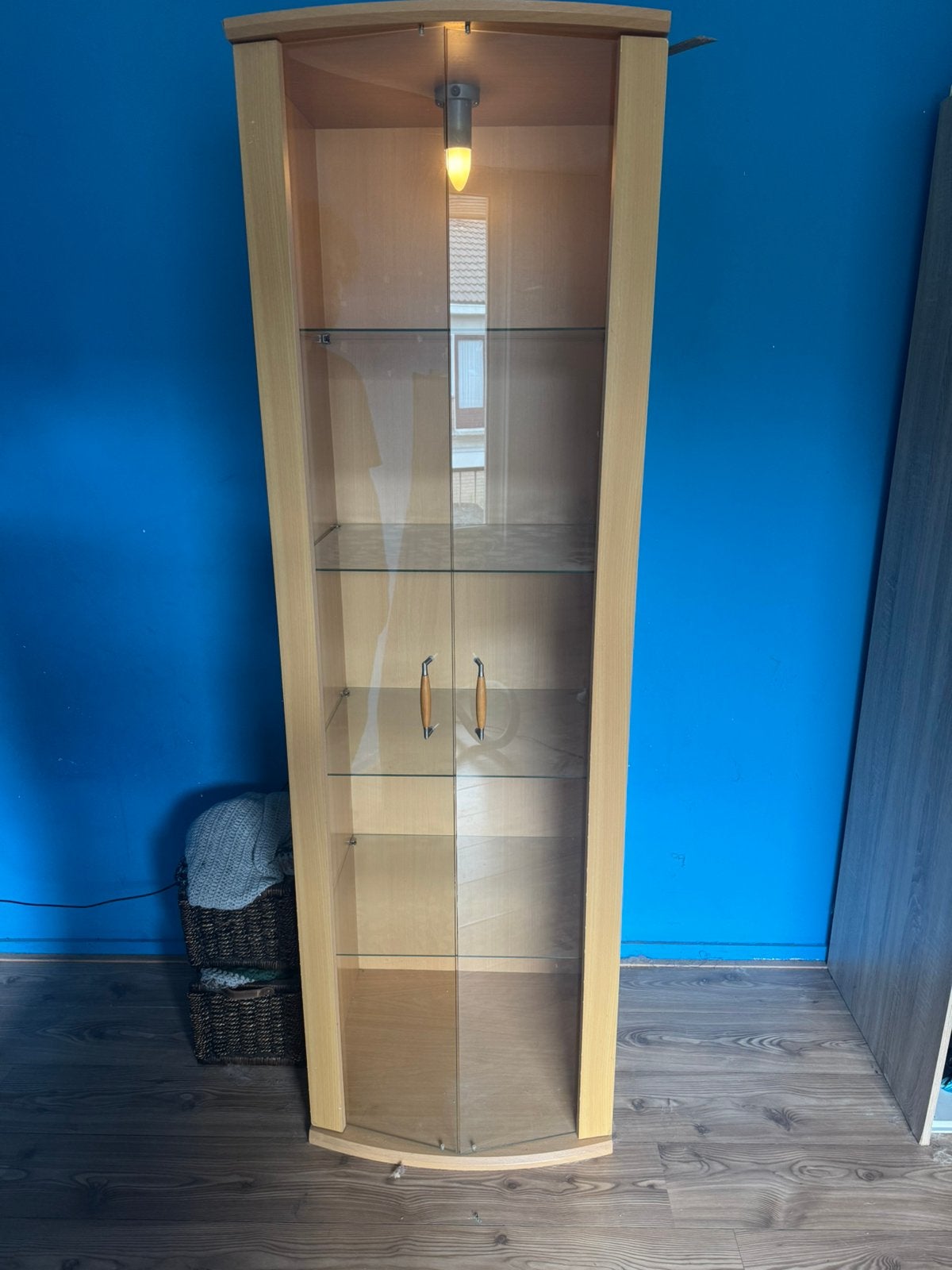 Vitrinekast 197cm hoog 60cm breed, Huis en Inrichting, Kasten | Vitrinekasten, Ophalen, Gebruikt, 50 tot 100 cm, 150 tot 200 cm