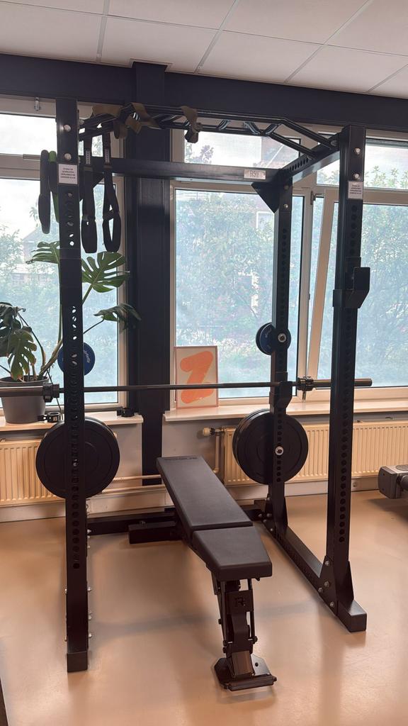 Rawfitness Squatrack - Krachtstation voor Thuisgym, Sport en Fitness, Fitnessmaterialen, Overige typen, Raw, Armen, Zo goed als nieuw