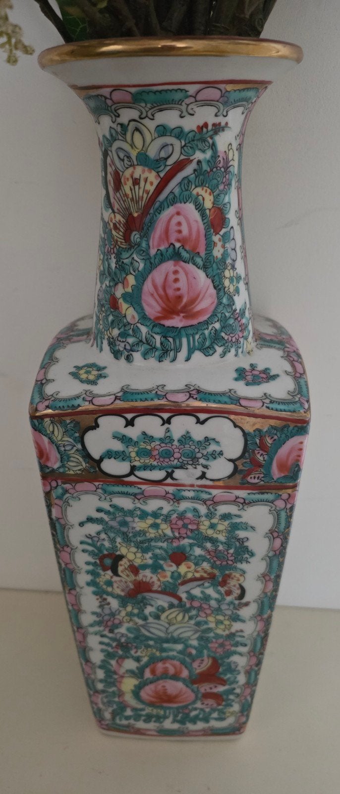 Antieke Chinese Canton Vaas met Bloesemtakken, Ophalen of Verzenden