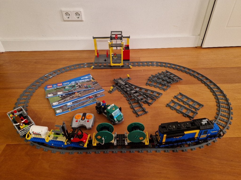 LEGO City Vrachttrein 60052 met afstandsbediening, City, Lego, Ophalen of Verzenden, Zo goed als nieuw