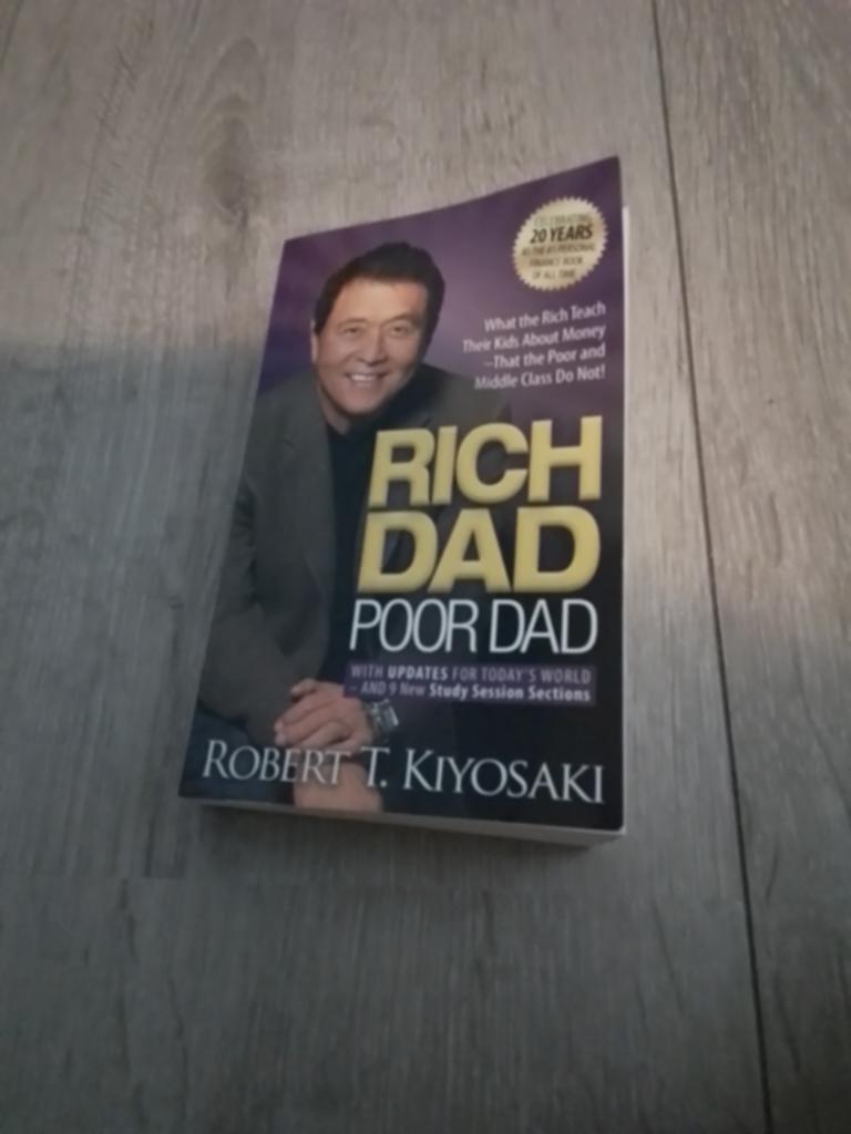 Rich Dad Poor Dad - Robert T. Kiyosaki, Ophalen of Verzenden, Zo goed als nieuw, Geld en Beleggen, Robert T. Kiyosaki