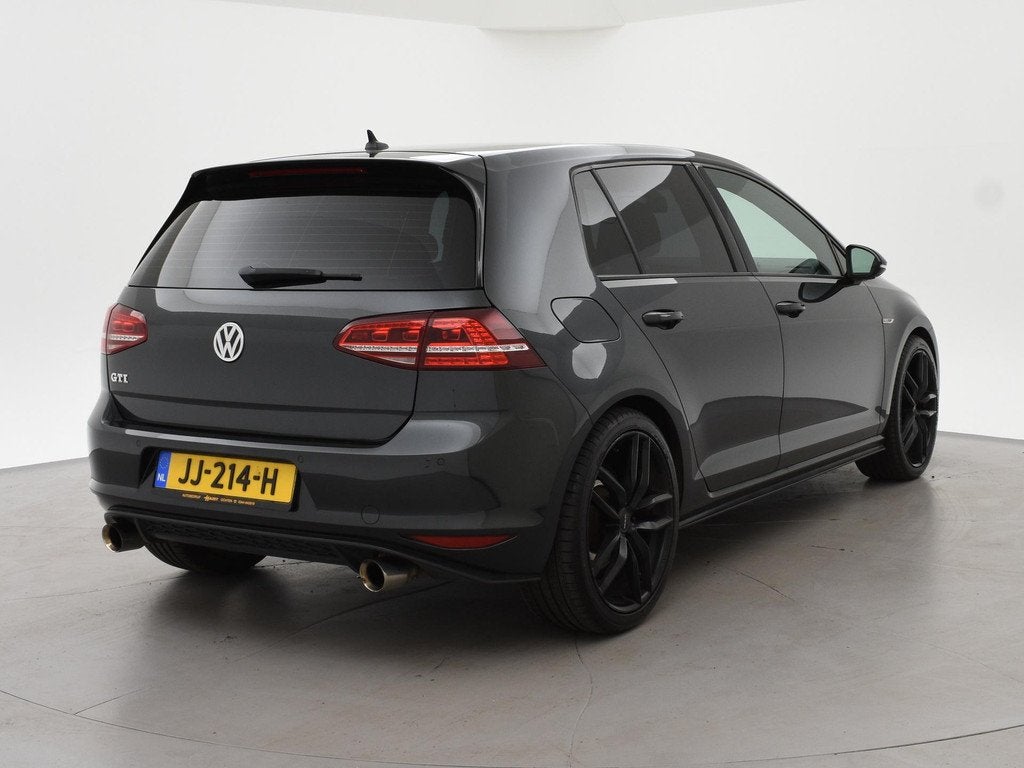 Volkswagen Golf 2.0 TSI GTI 220 PK HANDGESCHAKELD 5-DEURS OR, Voorwielaandrijving, Stof, Gebruikt, 4 cilinders