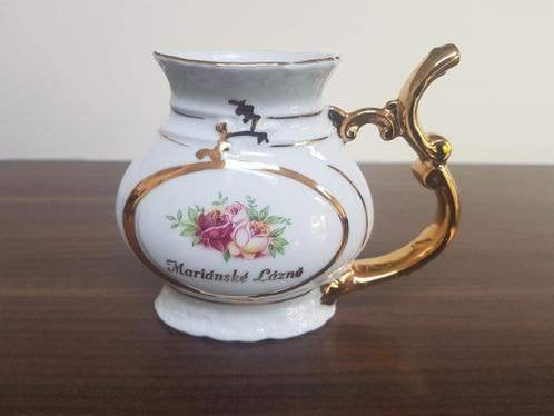 EPIAG tuitbeker met rozen en goud kleurige decoratie, Ophalen of Verzenden, Zo goed als nieuw, Porselein, Overige typen
