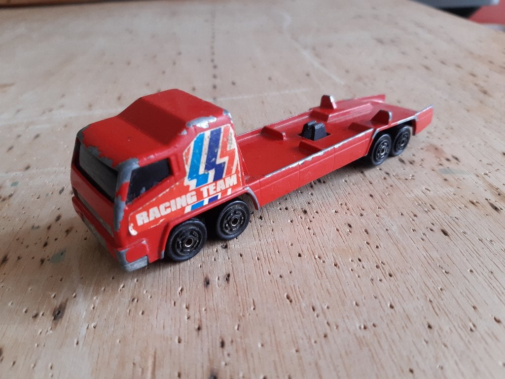 Majorette Transporter Racing Team nr 329-370 1:100, Ophalen of Verzenden, Gebruikt, Bus of Vrachtwagen, Majorette