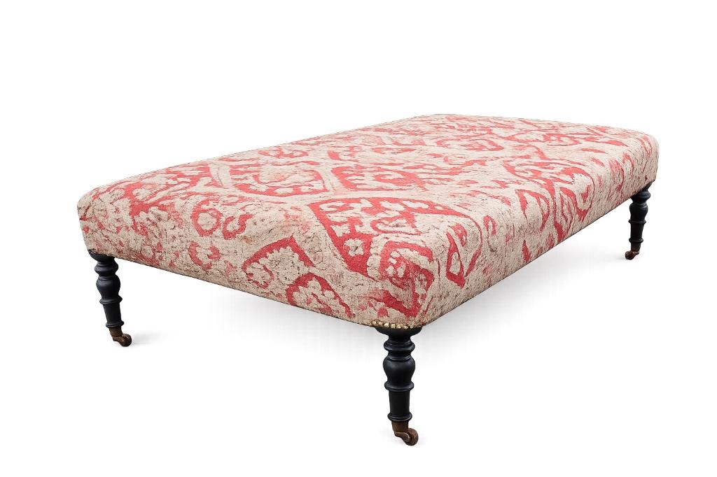 Footstool hocker voetenbank, Ophalen, Gebruikt, 125 cm of meer, Klassiek