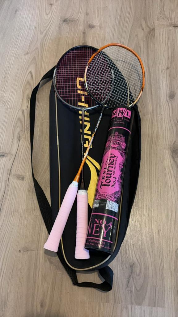 Badminton rackets, Sport en Fitness, Badminton, Ophalen of Verzenden, Zo goed als nieuw, Racket(s)