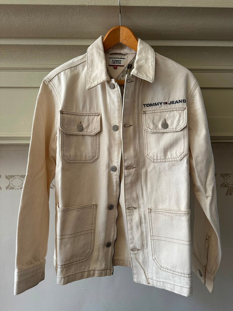 Tommy Jeans denim jasje ecru maat XS chore jacket, Beige, Ophalen of Verzenden, Zo goed als nieuw, Jasje