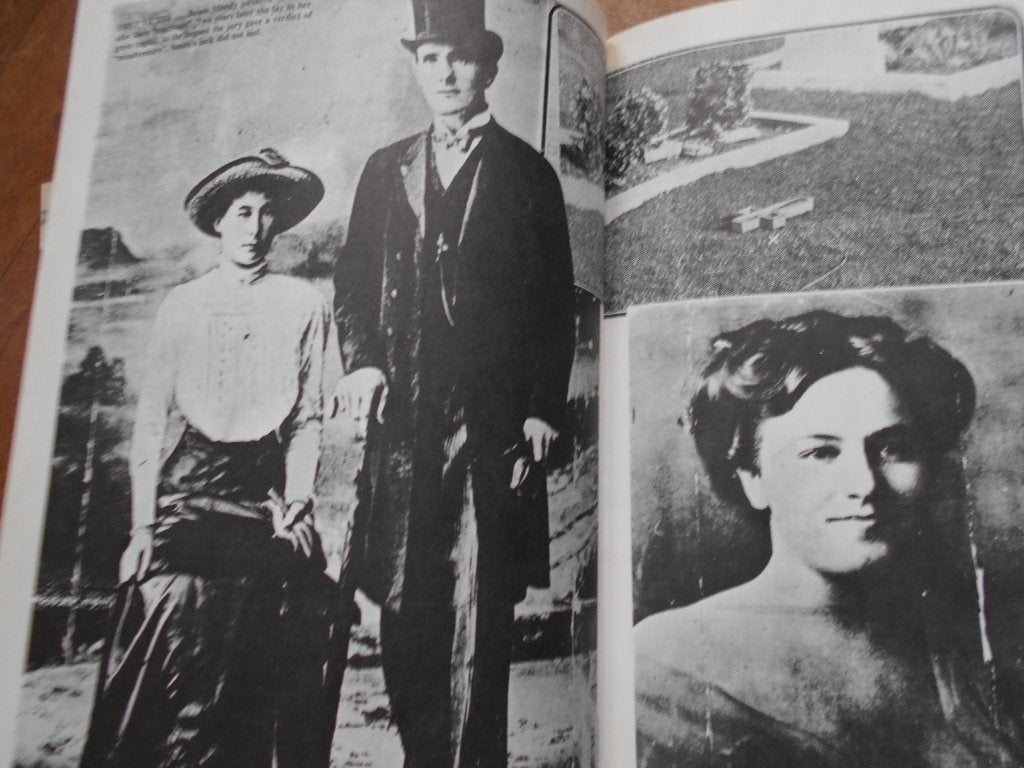 Retro Infamous murders (gp-14), Boeken, Ophalen, Gelezen