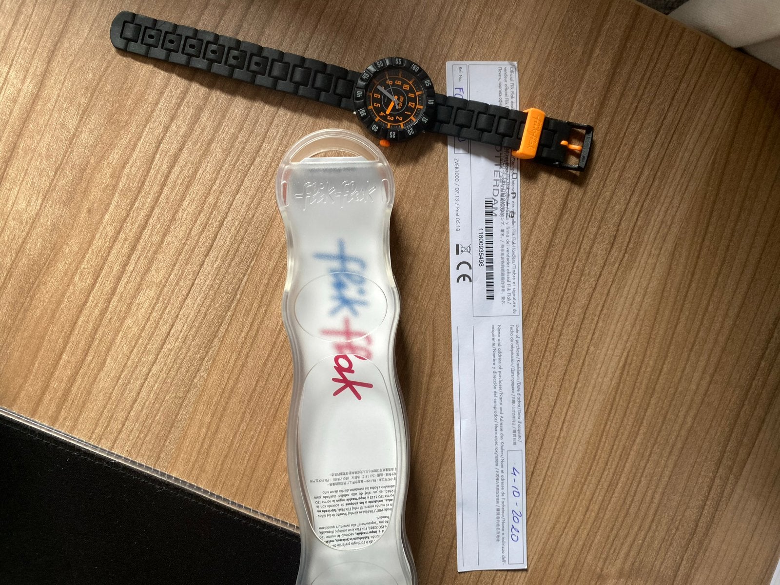 Mooi Flik Flak horloge voor kinderen, Sieraden, Tassen en Uiterlijk, Ophalen, Gebruikt, Zwart, Jongen of Meisje