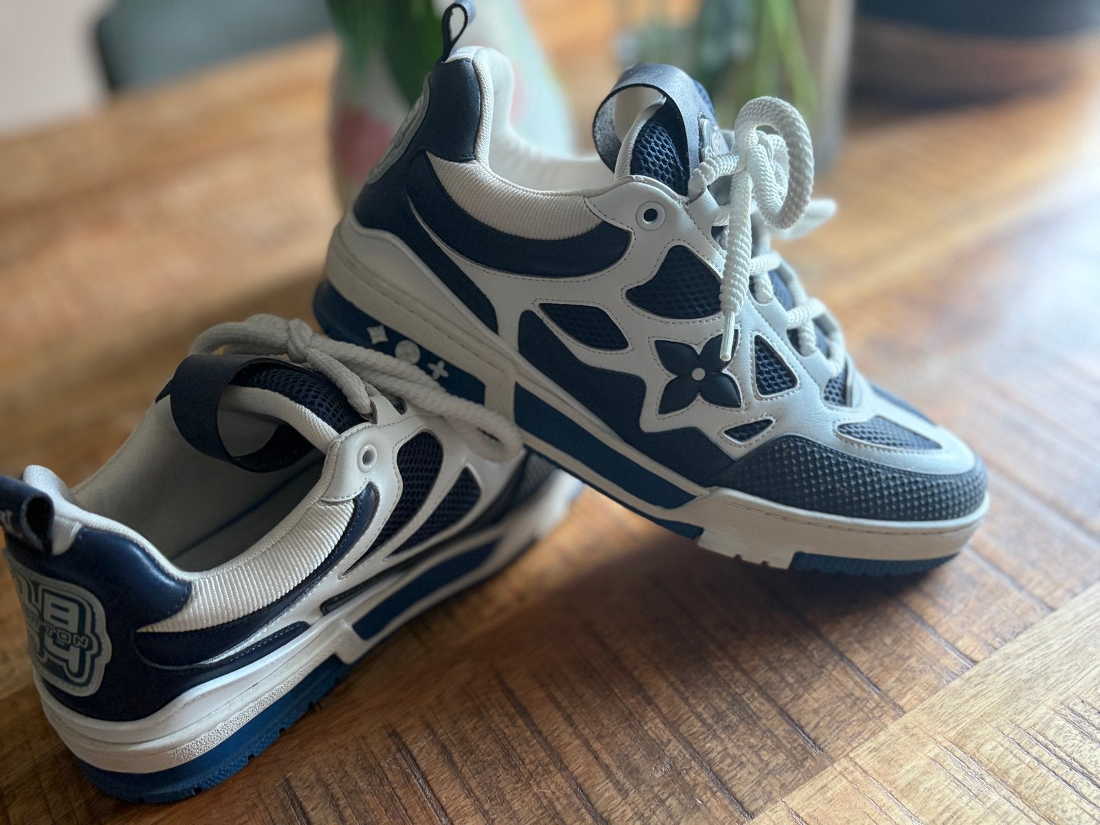 Louis Vuitton Run Away Sneakers - Blauw/Wit, Ophalen of Verzenden, Zo goed als nieuw, Blauw, Sneakers of Gympen