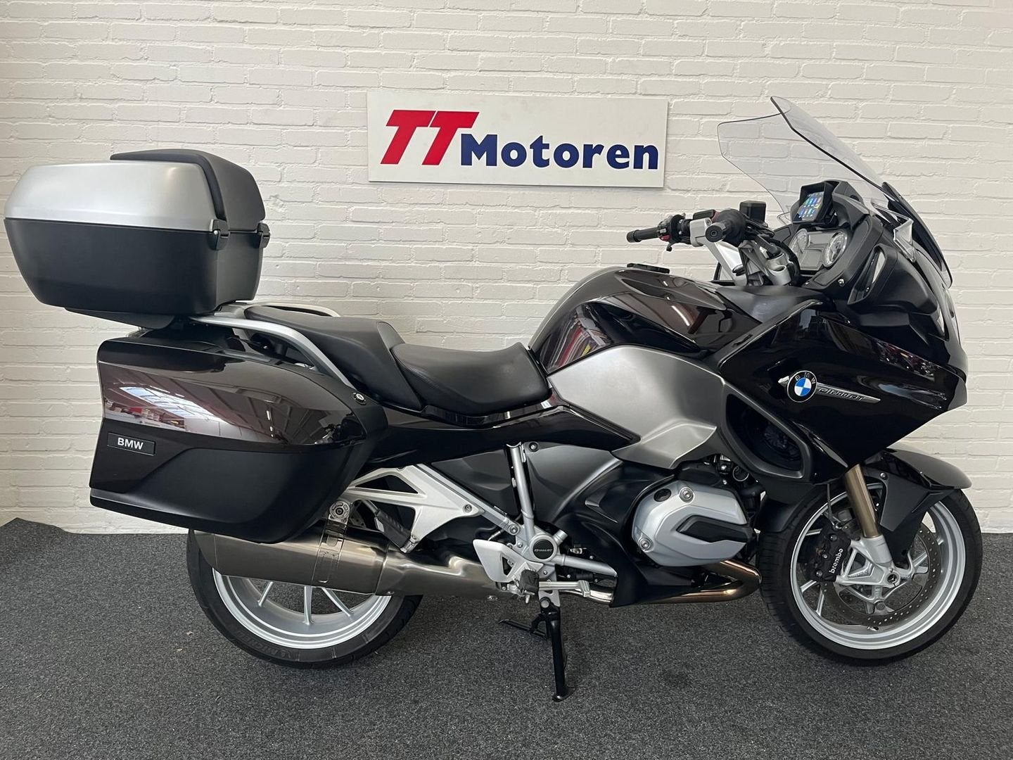 BMW R 1200 RT ABS-ESA-ASC (bj 2016) 73,492 km, 2 cilinders, Motorrijbewijs A, Bedrijf, Meer dan 35 kW