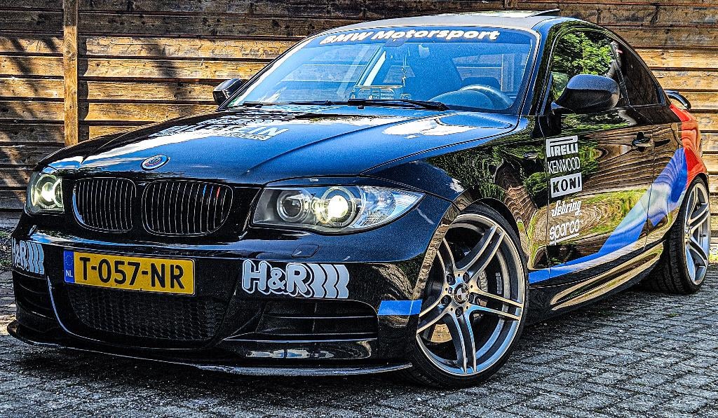 BMW 1-SERIE 135is COUPE |M-PAKKET|350 PK|AUT|*CONCOURSSTAAT*, Achterwielaandrijving, Zwart, Zwart, Leder