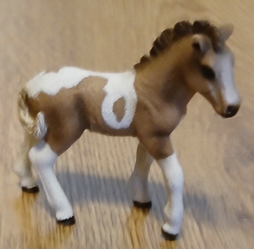 schleich veulen, Ophalen of Verzenden, Zo goed als nieuw, Paard, Beeldje of Figuurtje