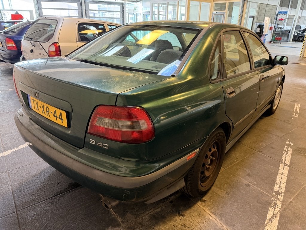 Volvo S40 1.8 Europa (bj 1998, automaat), foto 4