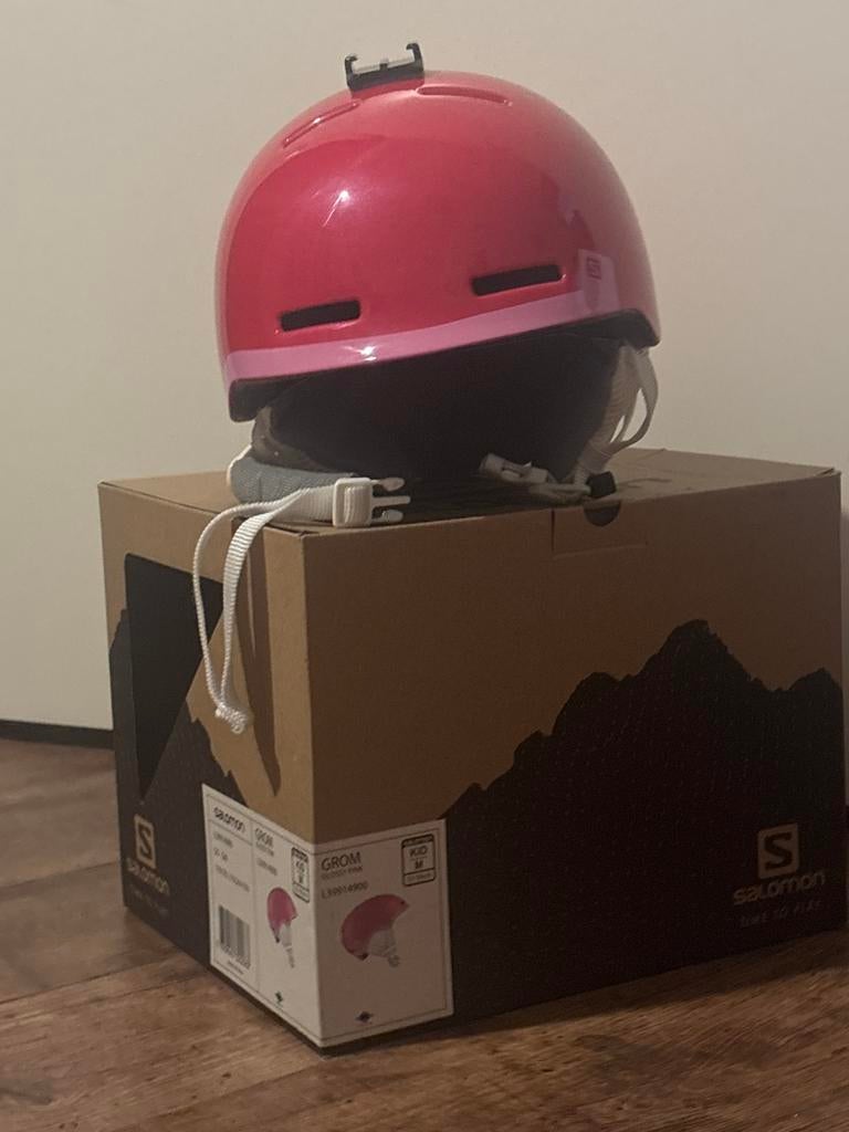 Salomon Skihelm Roze KIDS Maat M, Sport en Fitness, Skiën en Langlaufen, Overige typen, Zo goed als nieuw, Skiën, Minder dan 100 cm