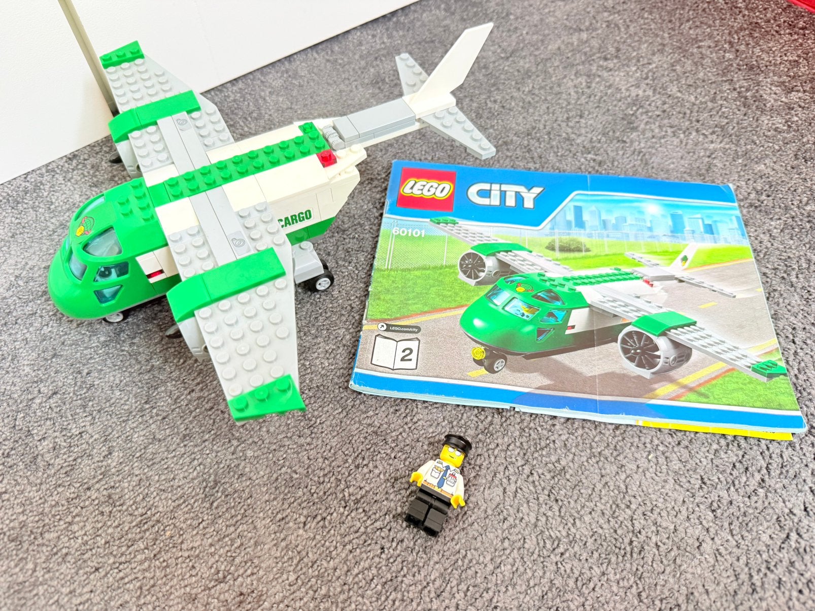 Lego City 60101 -boek 2. Vliegveld Vrachtvliegtuig, Lego, Ophalen of Verzenden, Compleet, Complete set