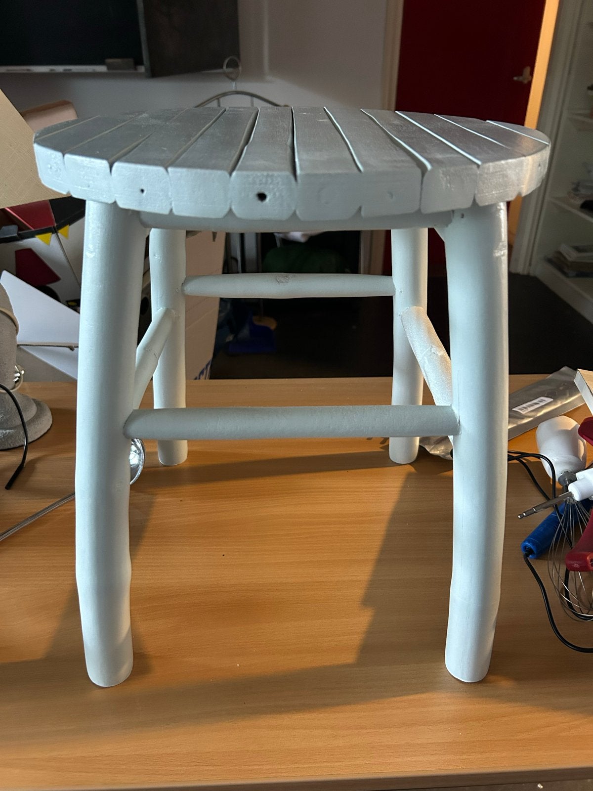 Witte houten kruk - Gebruikt, Ophalen, Gebruikt, Hout