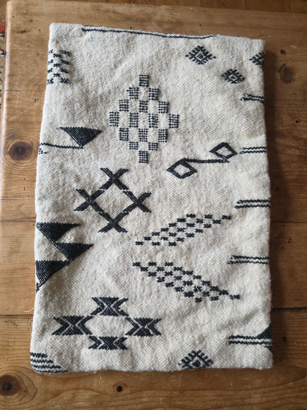 Handgemaakt Marokkaans Kussenhoes - Zwart/Wit (35x53,5 cm), Handgemaakt, Gebruikt, Meerkleurig, Kussenhoes