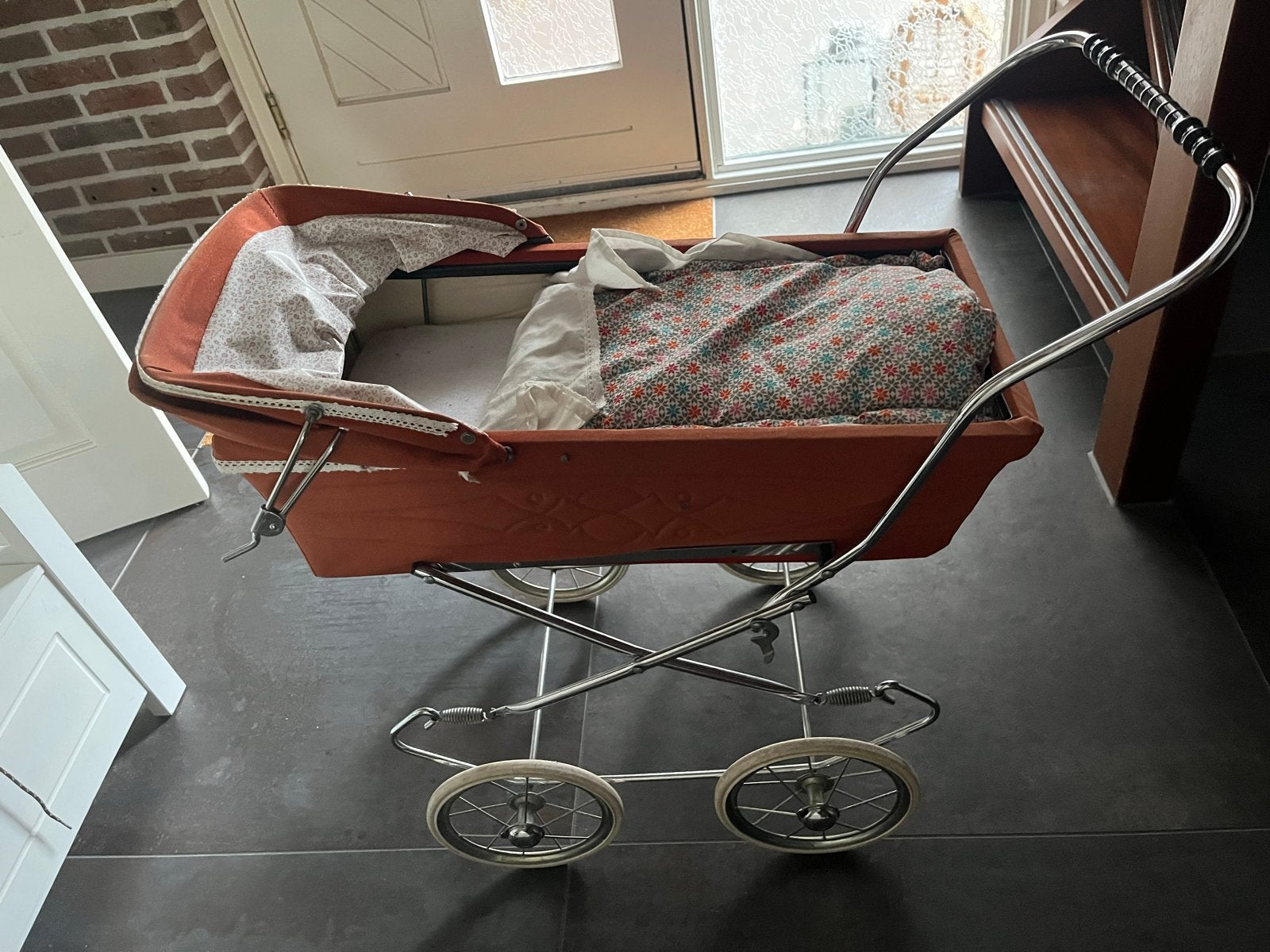 Poppenwagen - Gratis af te halen, Kinderen en Baby's, Speelgoed | Poppen, Ophalen, Gebruikt, Babypop