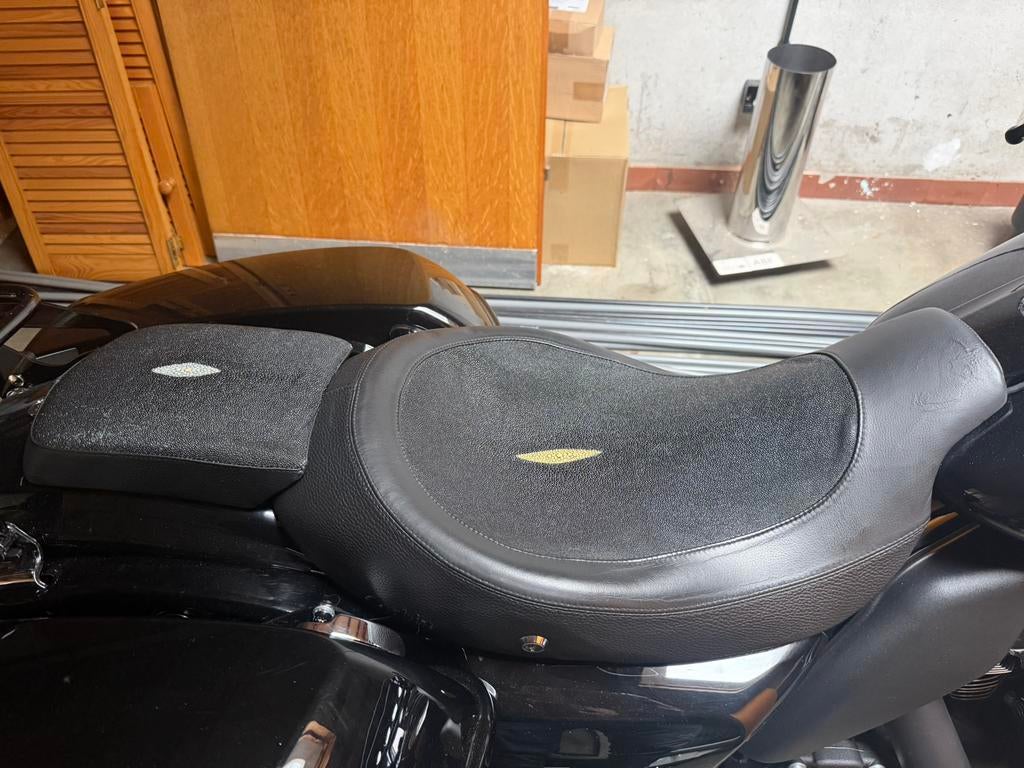 Corbin Zadel Harley Davidson Streetglide Street Glide, Ophalen of Verzenden, Zo goed als nieuw