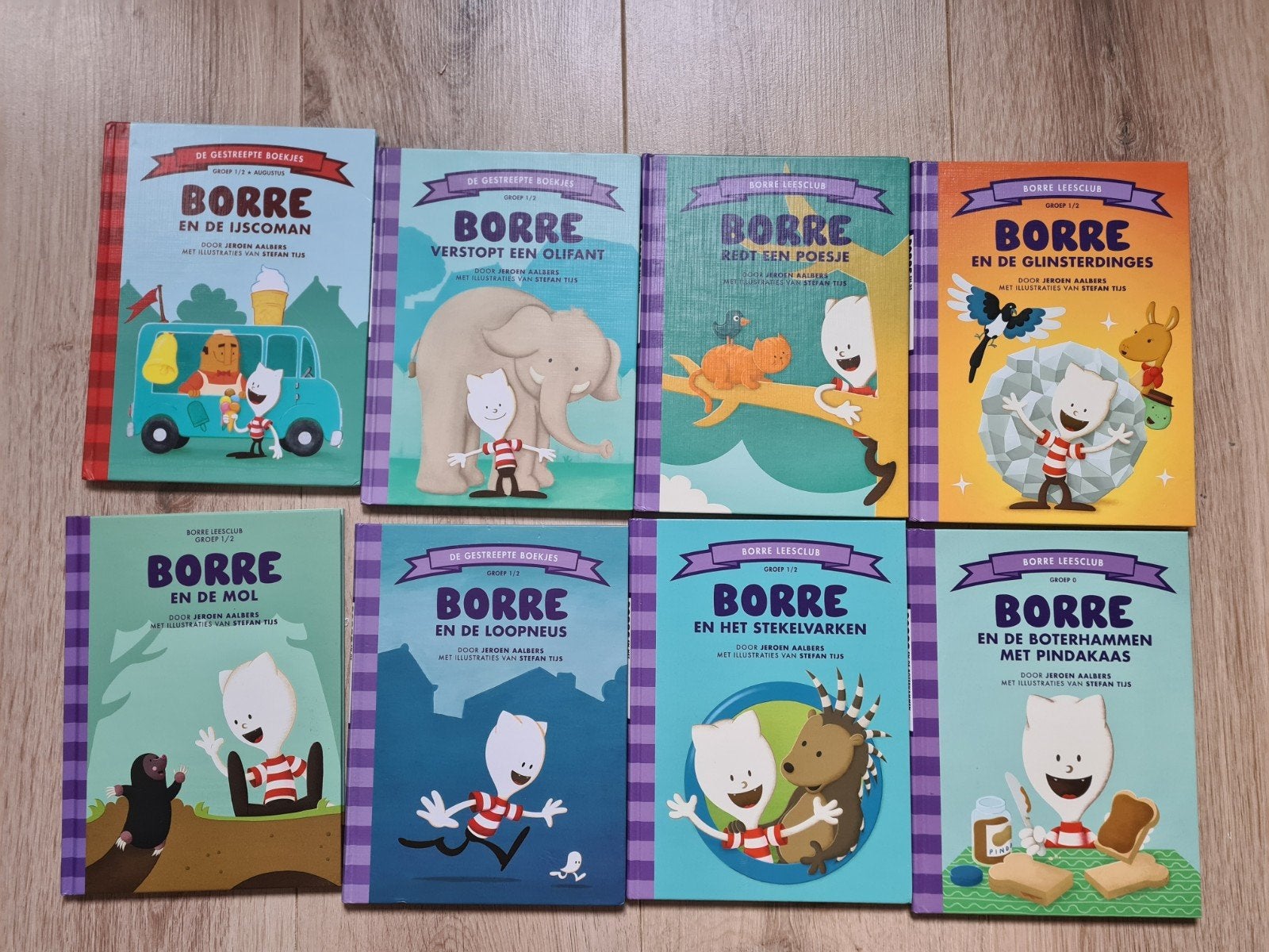 8 Borre boekjes, €5 samen, Ophalen of Verzenden, Zo goed als nieuw, Fictie algemeen