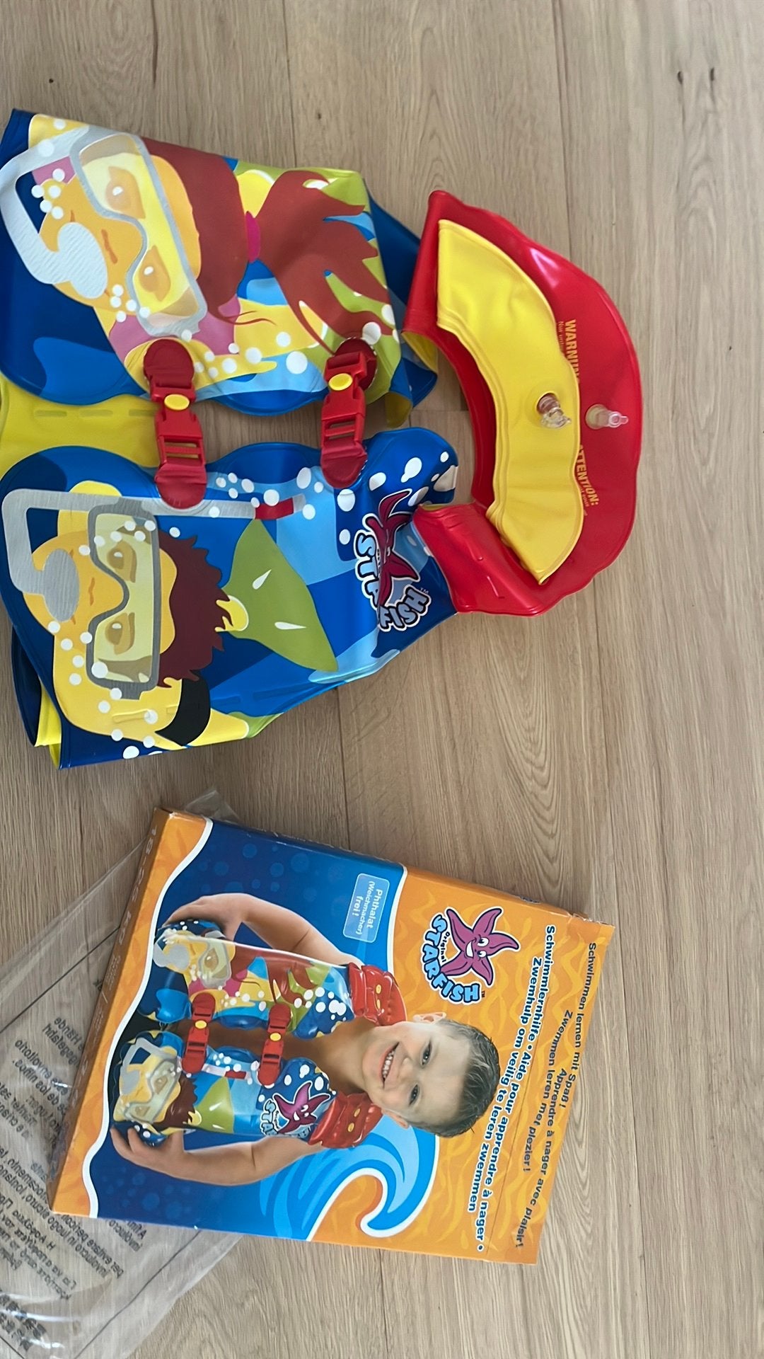Zwemvesten partij-  65 stuks- nieuw, Ophalen, Jongen of Meisje, One size, Nieuw
