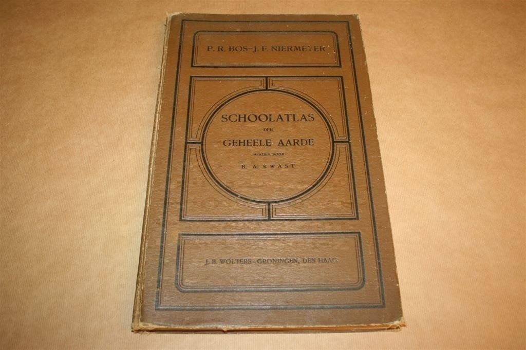 Schoolatlas der Geheele Aarde — Antiek, Bos, 32e dr. 1929, Boeken, Gelezen, Ophalen of Verzenden, Landkaart, 1800 tot 2000