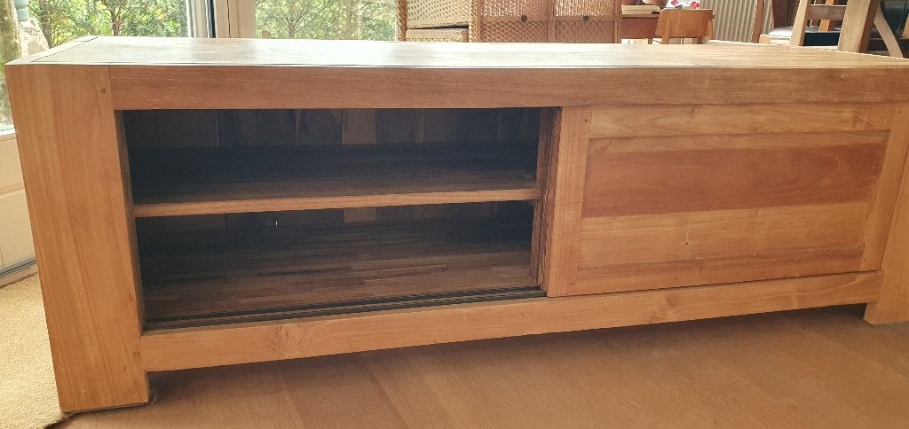 Audio- en/of TV- meubel, Ophalen