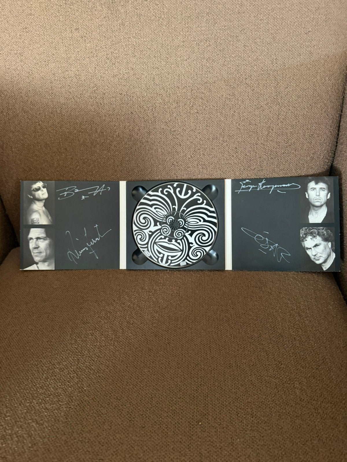 Golden Earring face it Cd gesigneerd Handtekeningen, Ophalen of Verzenden, Zo goed als nieuw, Poprock