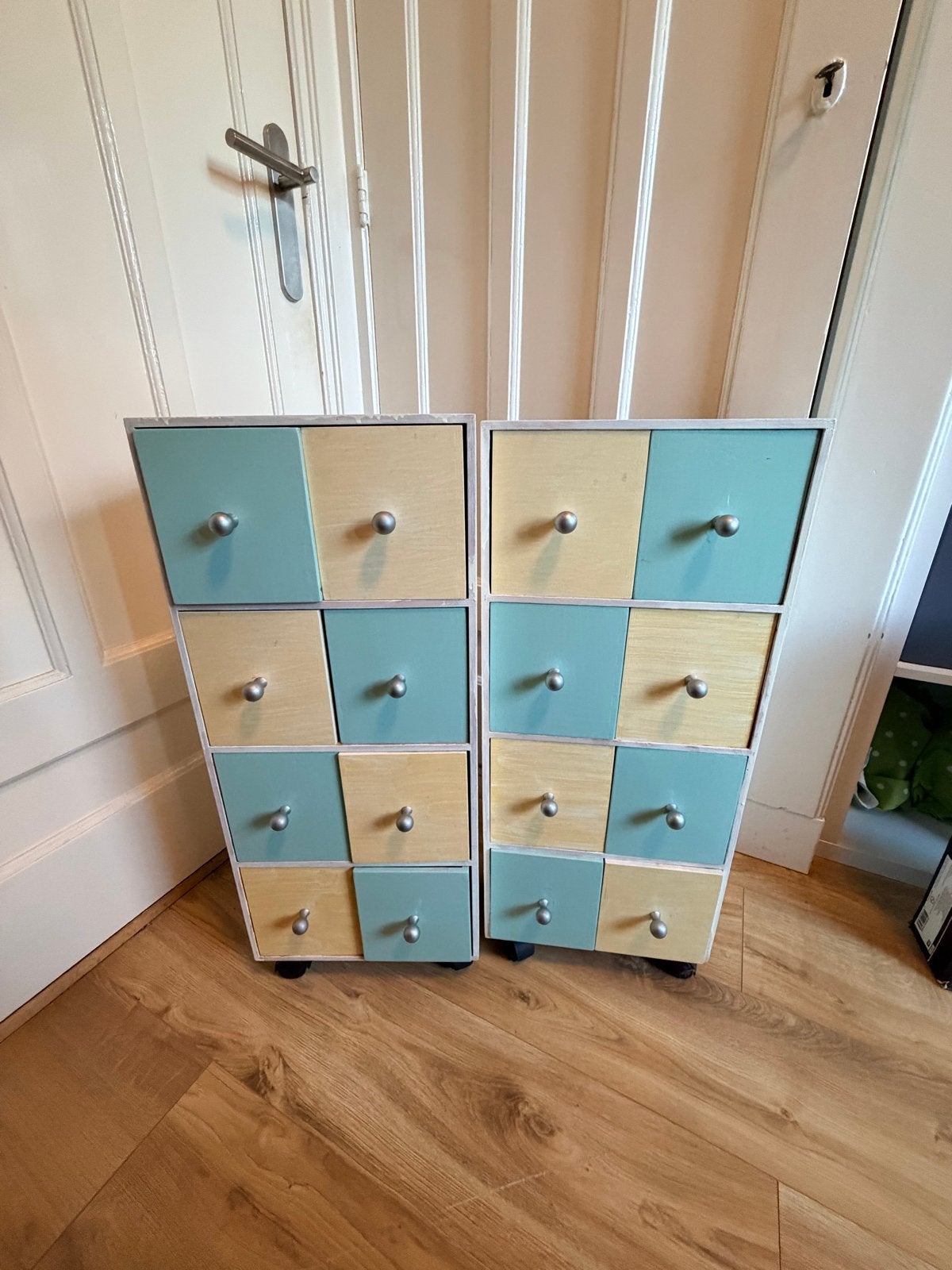 Set van 2 ladekastjes met 8 laden per stuk, Ophalen, Minder dan 50 cm, Gebruikt, 3 of 4 laden