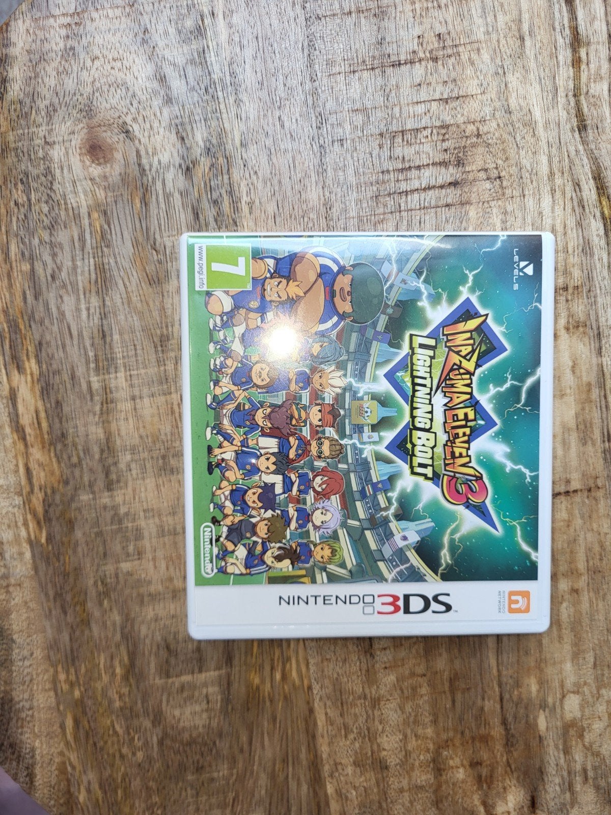 Inazuma Eleven 3 Lightning Bolt Nintendo 3DS, Spelcomputers en Games, Games | Nintendo 2DS en 3DS, Gebruikt, 1 speler, Ophalen of Verzenden