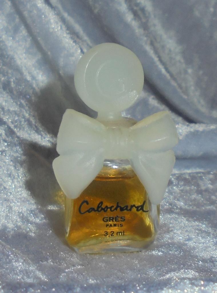 Volle parfum mini Gres Cabochard, Ophalen of Verzenden, Zo goed als nieuw, Miniatuur, Gevuld