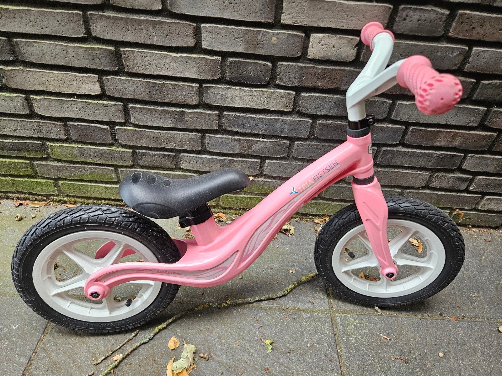 Roze loopfiets voor kinderen -  nieuw, Fietsen en Brommers, Fietsen | Kinderfietsjes, Ophalen, Nieuw, 16 tot 20 inch