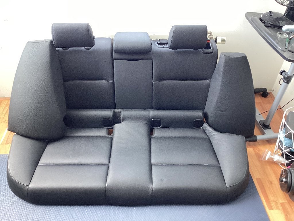 Te Koop: BMW E91 2008 zwart lederen achterbank., Ophalen, Nieuw, BMW