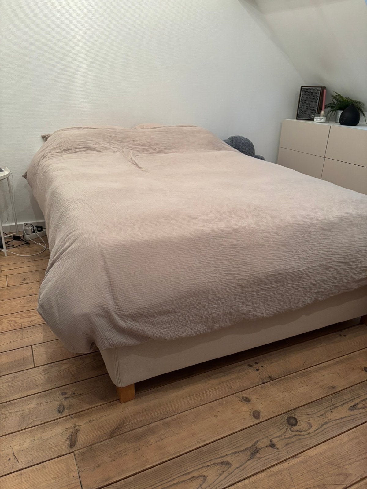 Boxspring 140x200 cm, Ophalen, Tweepersoons, 140 cm, Zo goed als nieuw