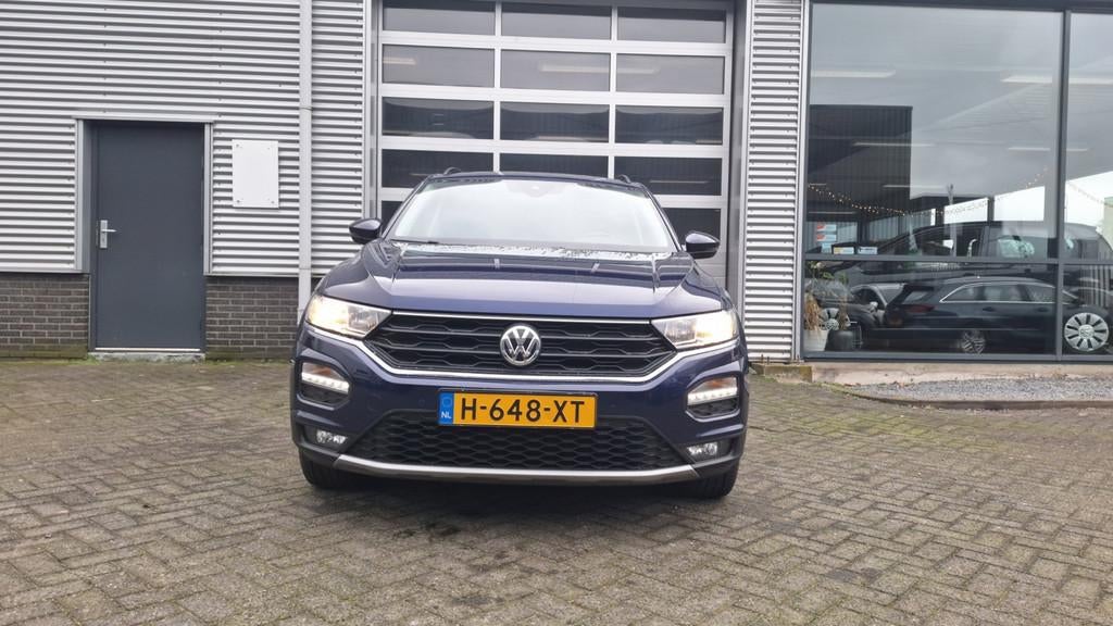 Volkswagen T-Roc 1.5 TSI Sport Automaat*Nav*Pdc*Cruise*Trekh, Euro 6, 4 cilinders, 150 pk, Blauw