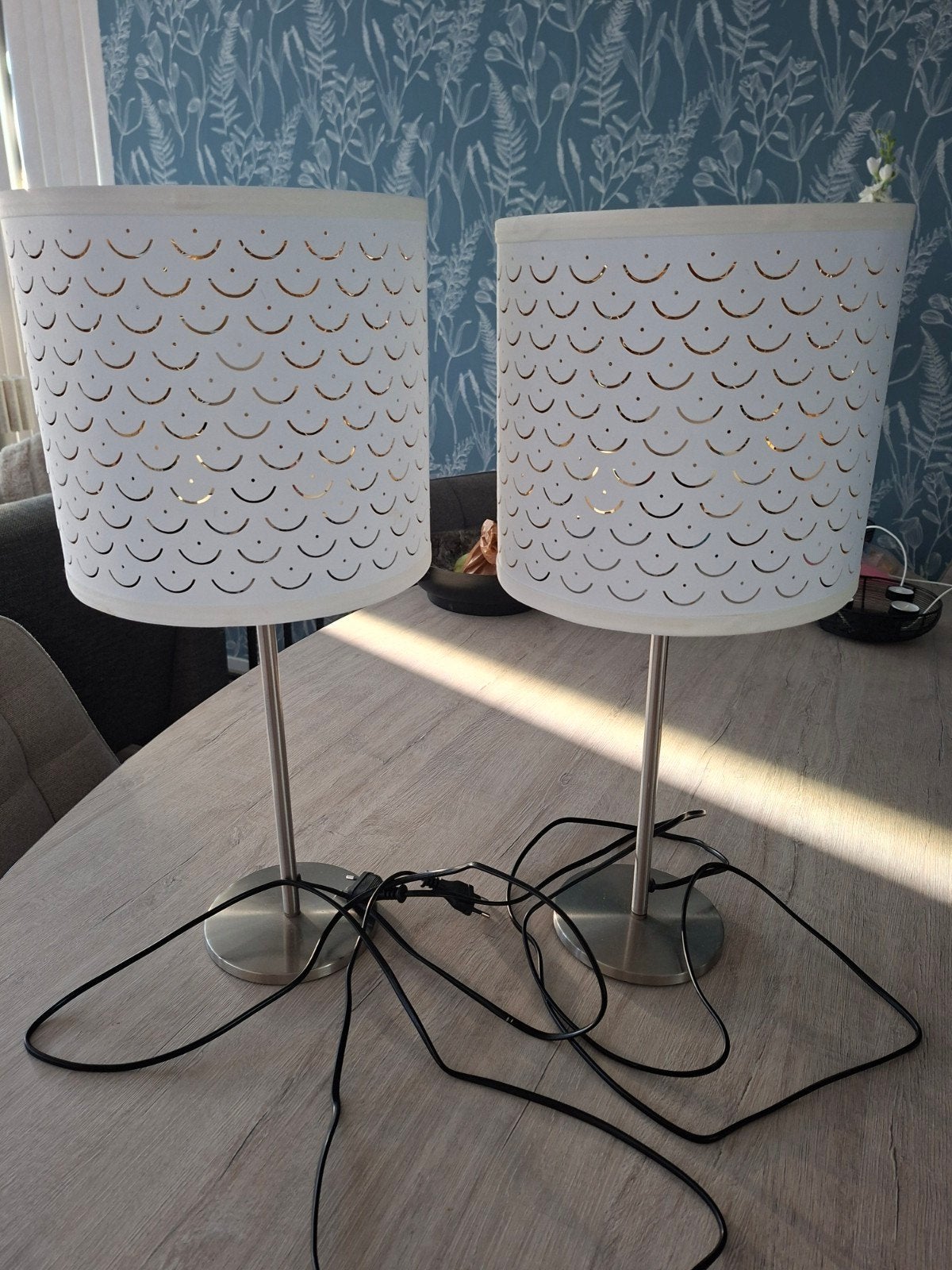 ikea nymo wit 2 moderne tafellampen met patroon, Ophalen, Gebruikt, Wit, Sfeerlamp