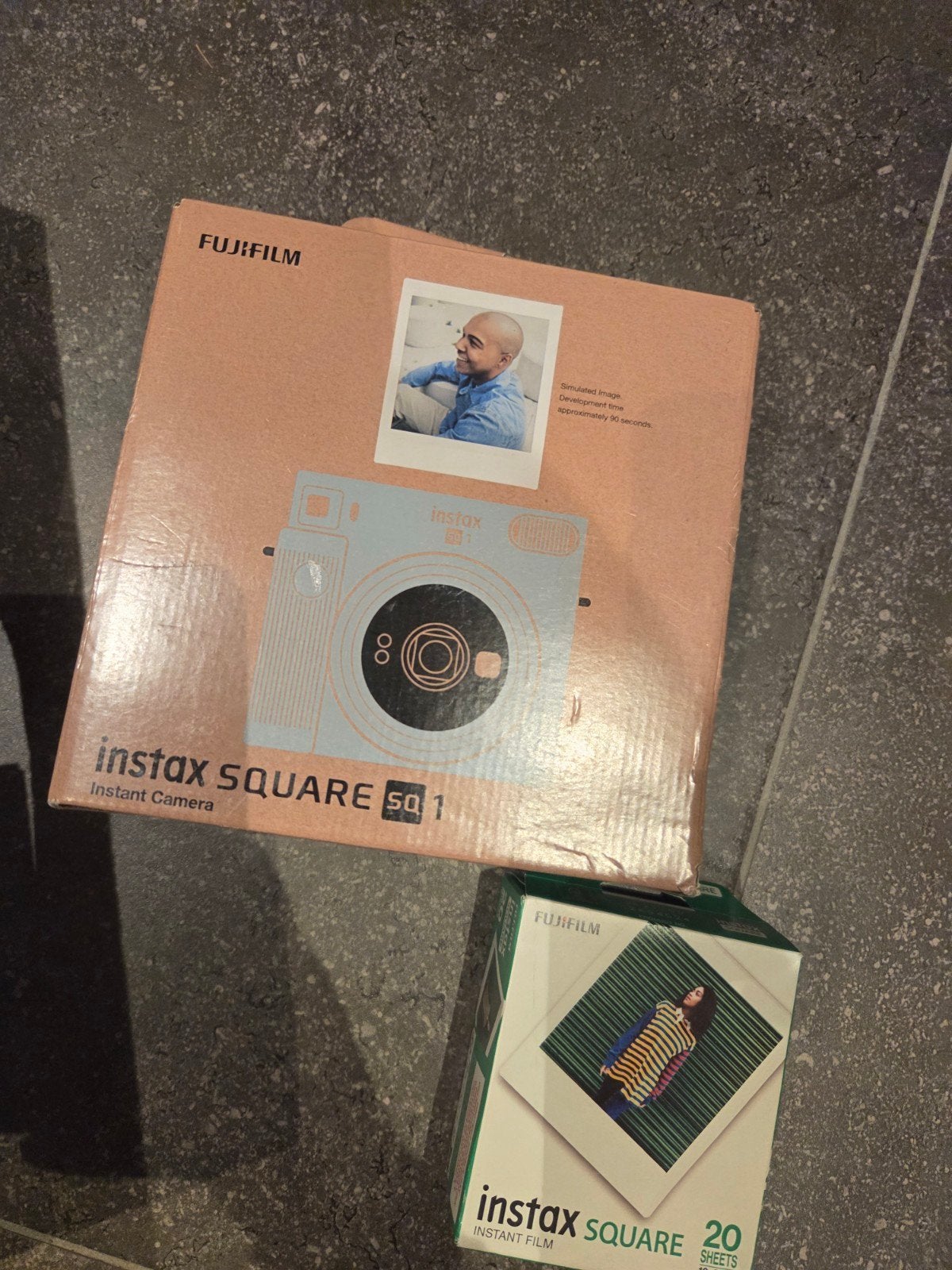 Instax Square SQ1 Instant Camera + 20 foto's - Nieuw!, Ingebouwde flitser, Nieuw, Instant camera, Ophalen of Verzenden