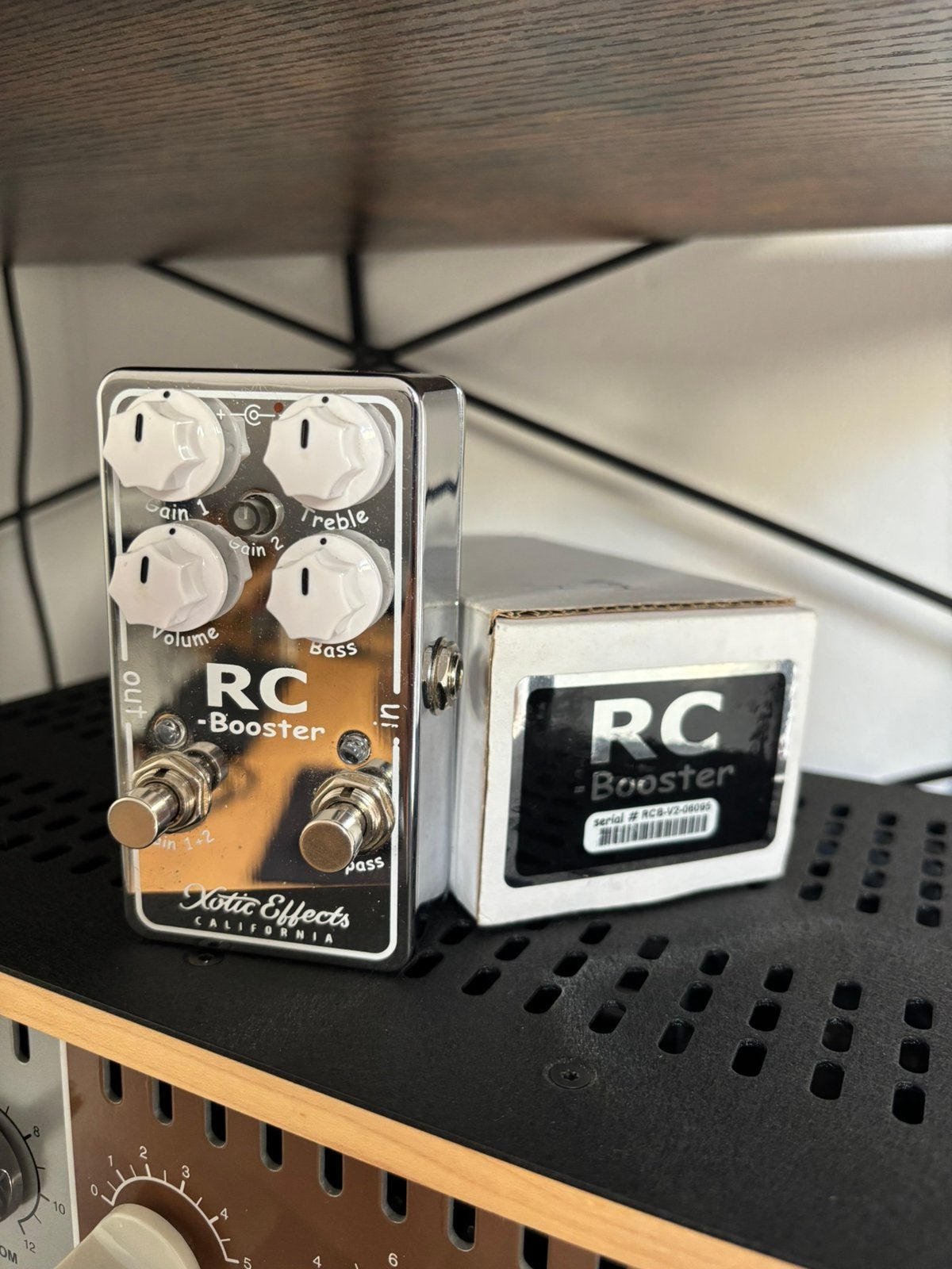 Xotic RC Booster V2 te koop zgan, Ophalen of Verzenden, Zo goed als nieuw, Volume