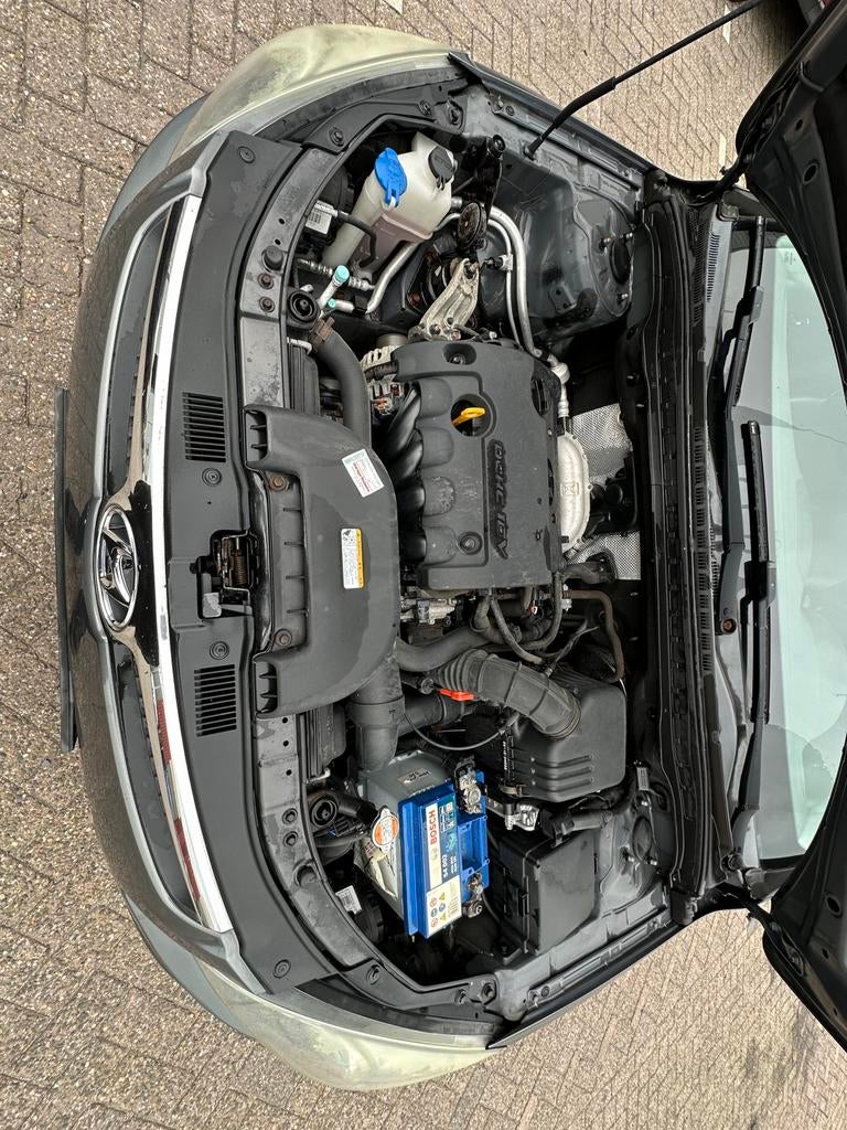Hyundai i30 1.6 I Cvvt 93KW 2010 Grijs, 1591 cc, 14 km/l, I30, 126 pk
