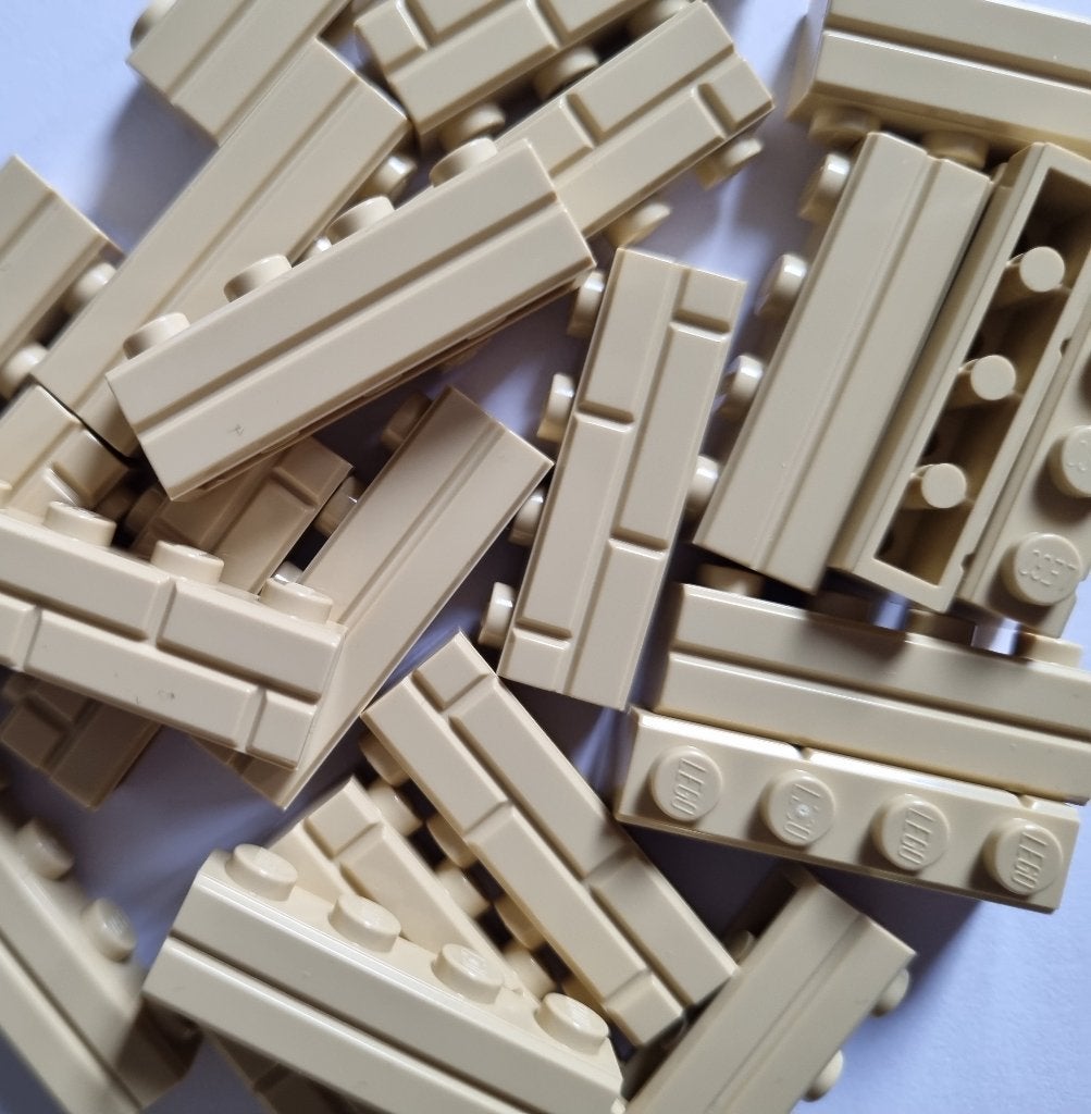 Lego 1x4 masonry brick, Tan (per 25), Ophalen of Verzenden, Nieuw, Losse stenen, Lego