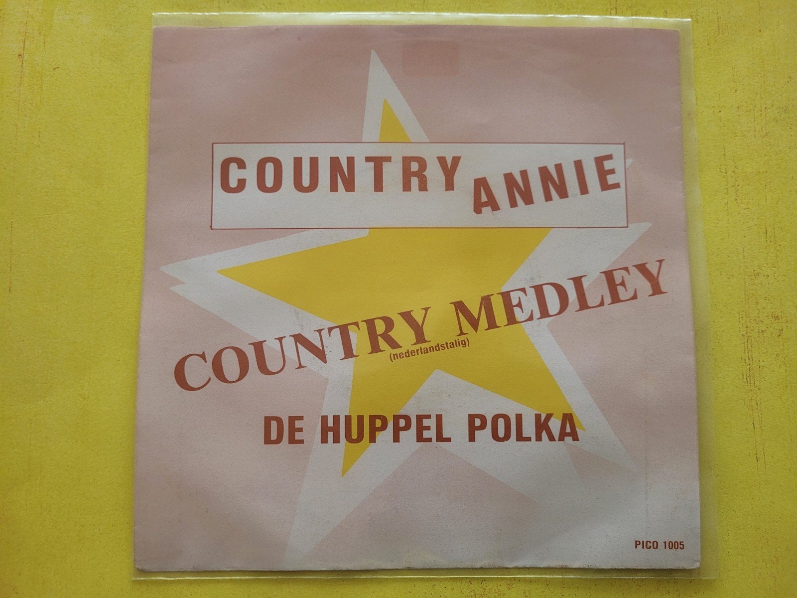 Country Annie - Country medley - huppel polka, Ophalen, Zo goed als nieuw, Overige formaten, Levenslied of Smartlap