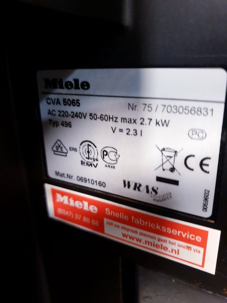 miele inbouw koffie machine INC GARANTIE, Ophalen, Zo goed als nieuw, Koffiemachine, Koffiebonen