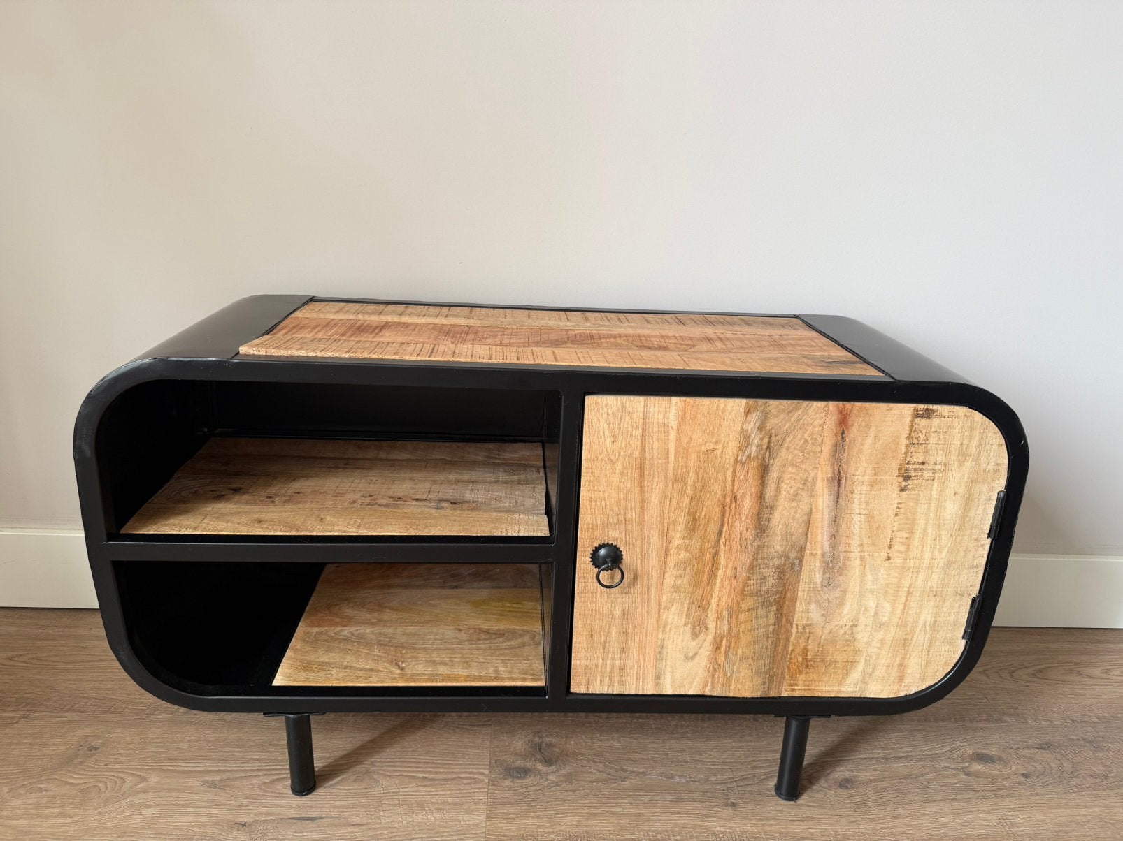 Leuk tv meubel, Zo goed als nieuw, Minder dan 100 cm, 25 tot 50 cm, 50 tot 100 cm