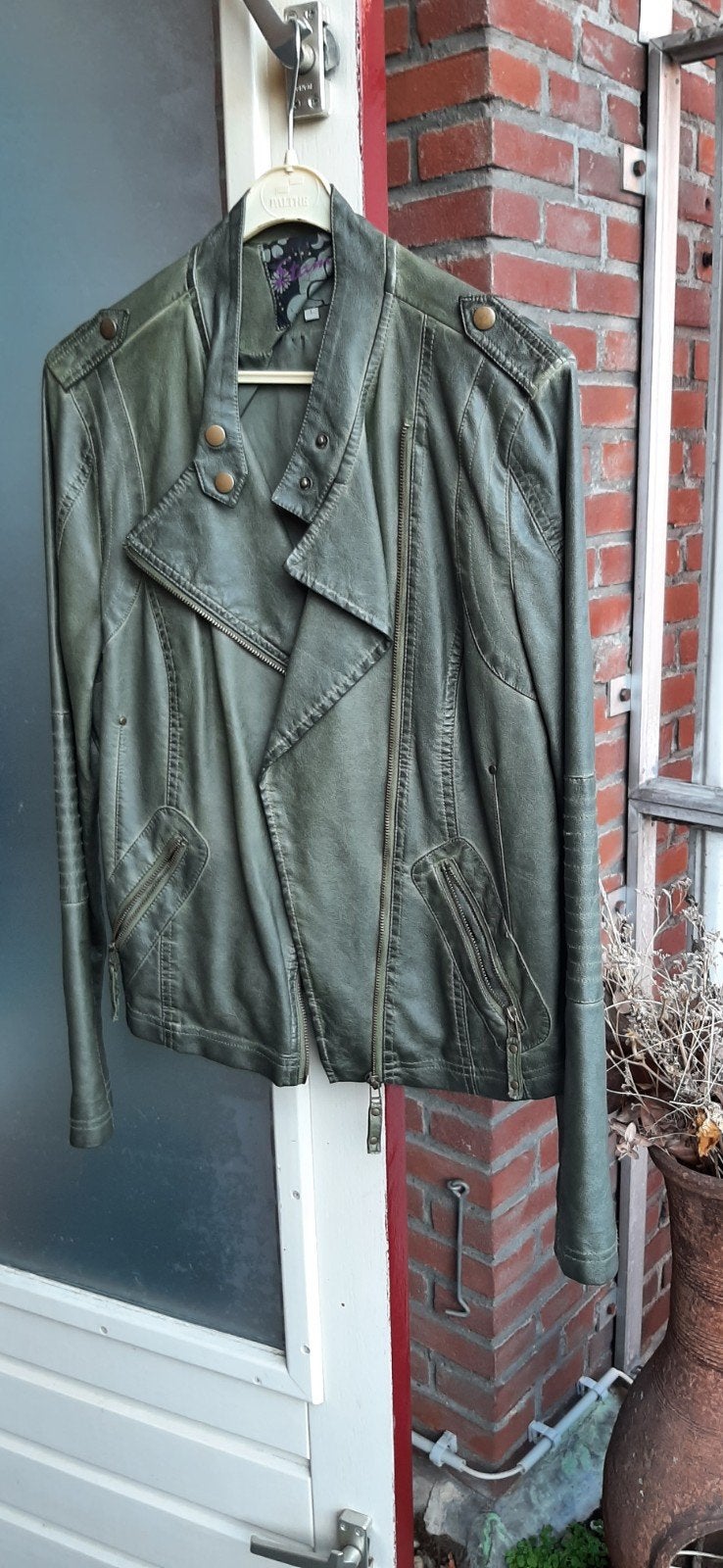 Donkergroene lederlook korte jas - Miss Etam - Maat L, Kleding | Dames, Maat 42/44 (L), Ophalen of Verzenden, Zo goed als nieuw